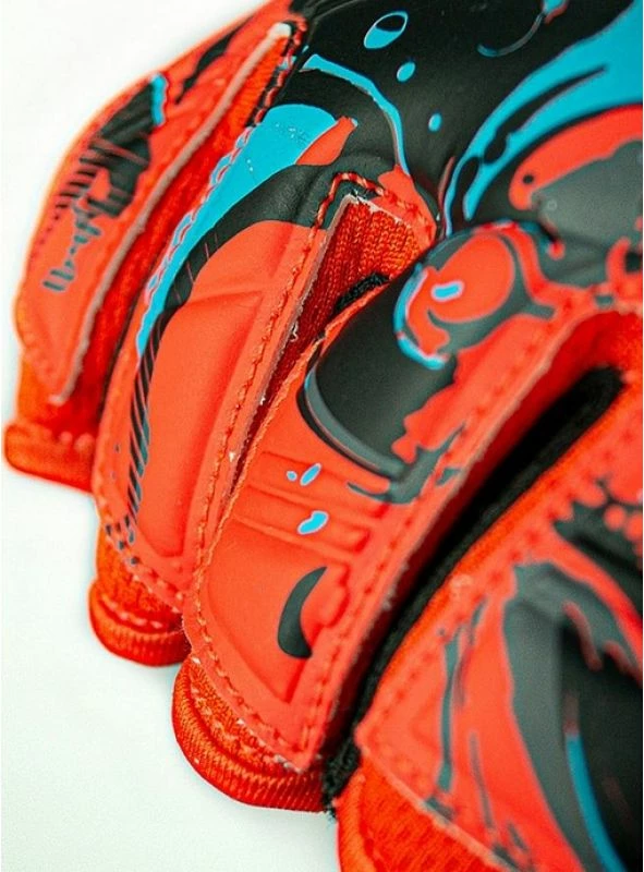 Dorëza portieri Reusch, të kuqe