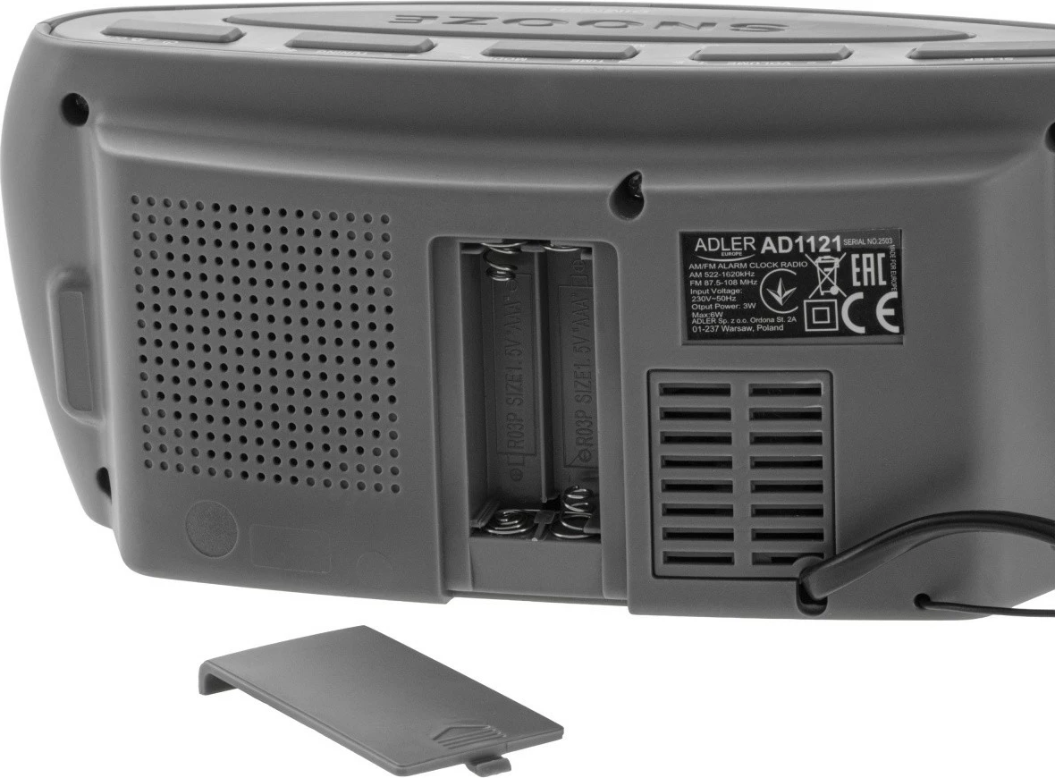 Orë alarmi me radio, Adler AD1121S, AM/FM, ekran LED 5 cm, dy alarme, 10 preset-e, e zezë