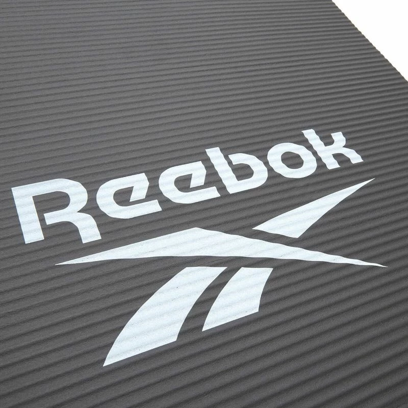 Mat për meshkuj Reebok, e zezë