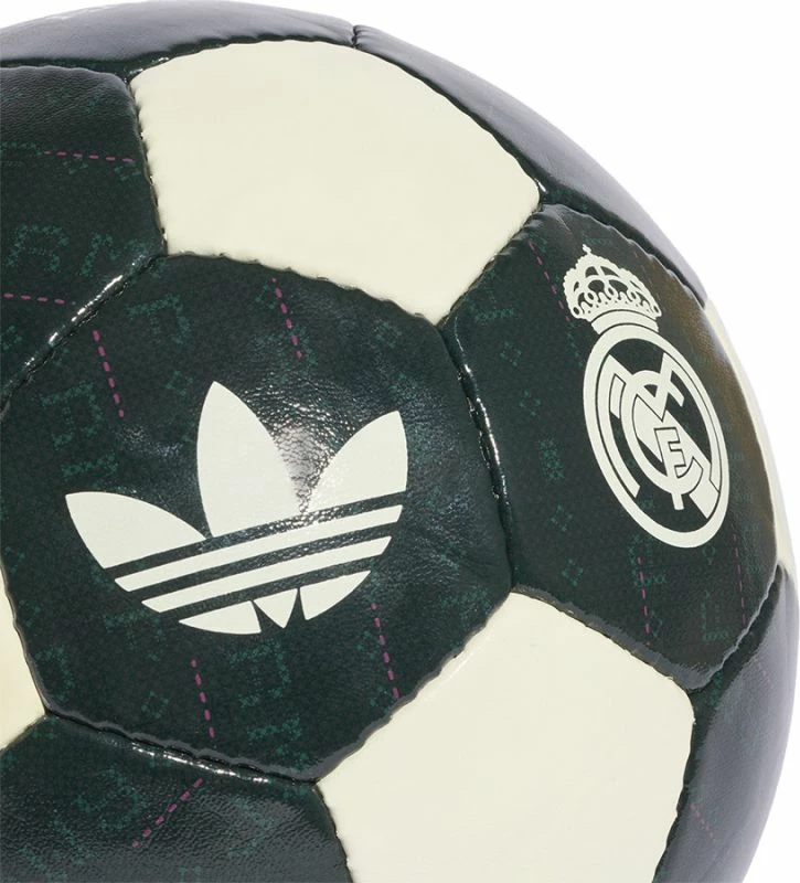 Top futbolli adidas UCL Real Madrid KE5123, madhësia 5 [Madhësia: 5]
