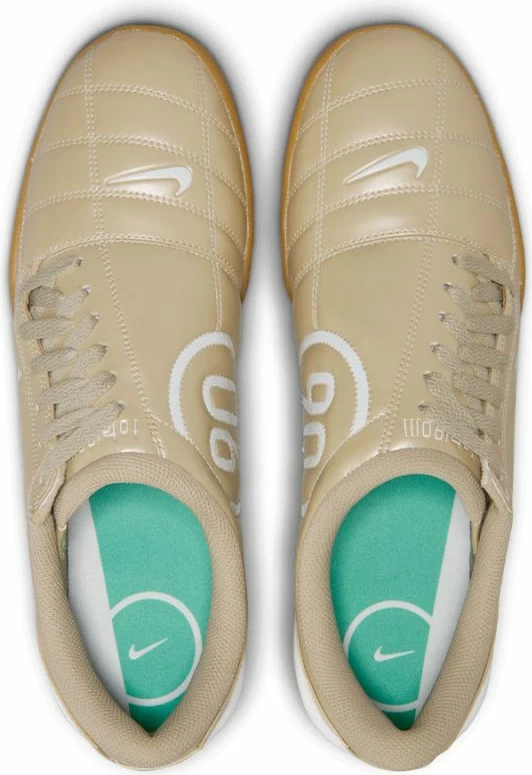 Atlete Nike Total 90 IC, meshkuj