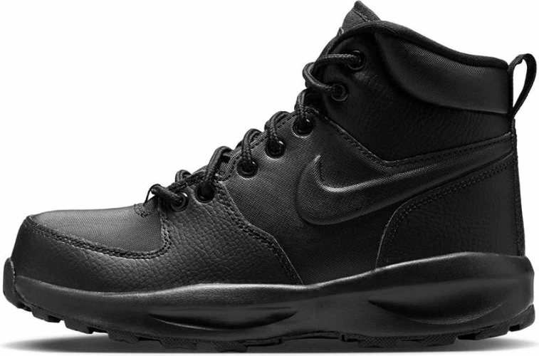 Këpucë Nike, të zeza