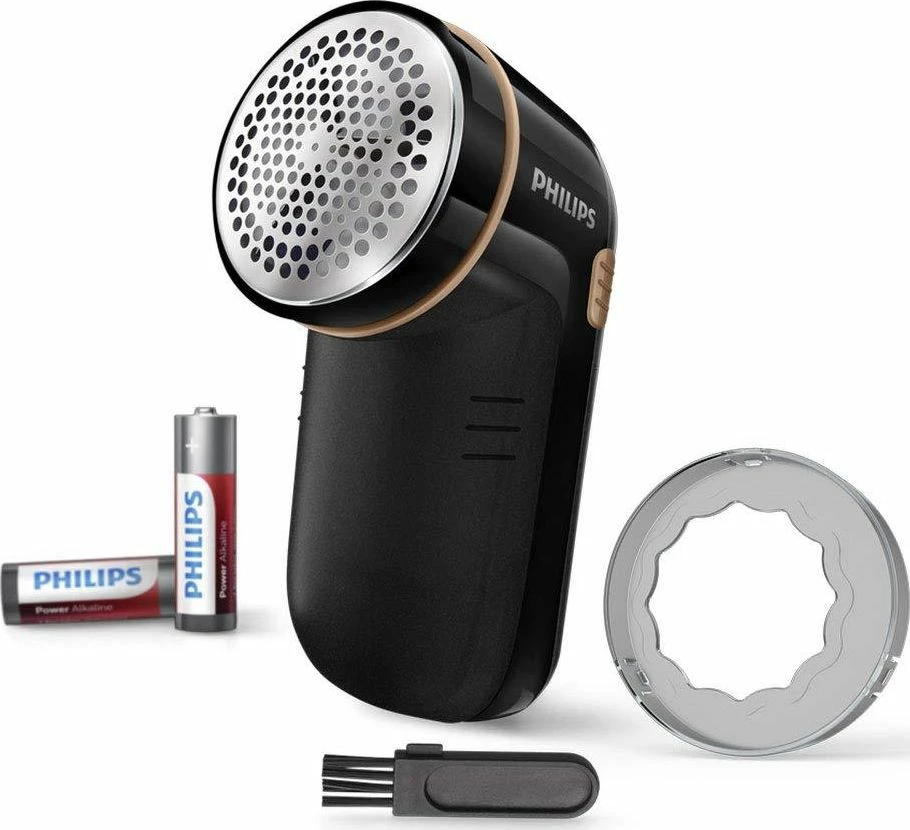 Makinë heqëse pushi për rroba Philips GC026/80, me bateri 2xAA, e zezë, set me 2xAA + brushë pastrimi + adaptor rregullimi lartësie