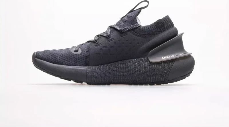 Atlete për femra Under Armour, të zeza [Madhësia: 36]