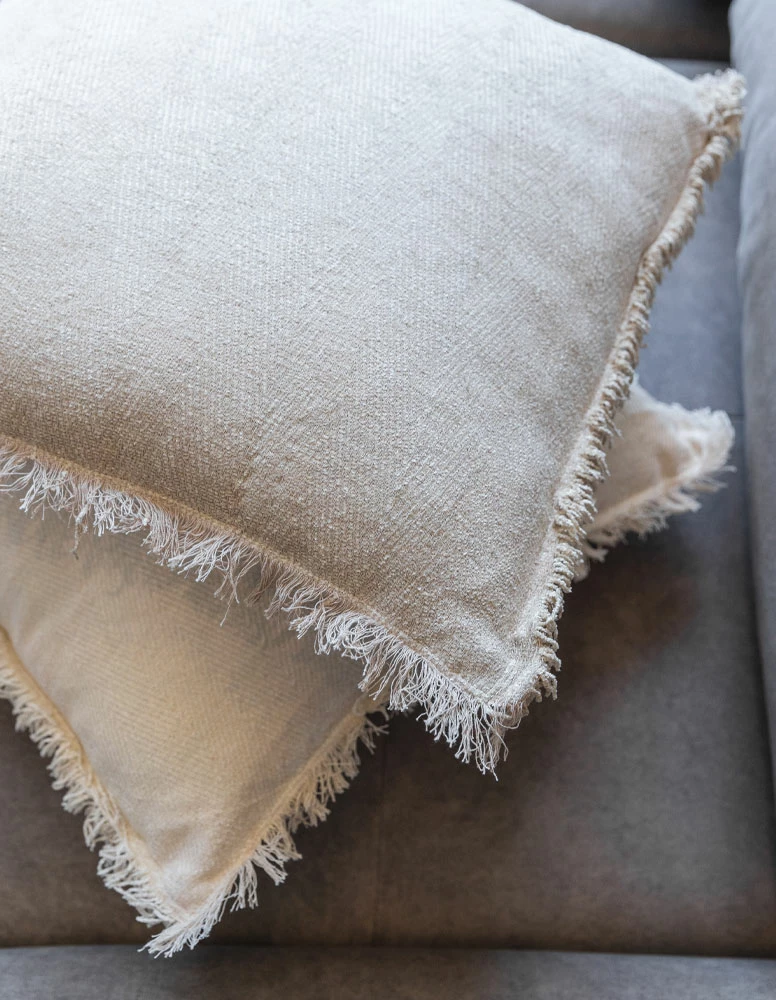 Jastëk dekorativ BELUD, 45x45cm, material poliester, i bardhë