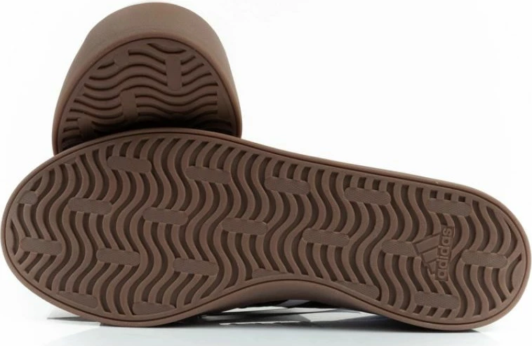 Këpucë për femra adidas, të bardha