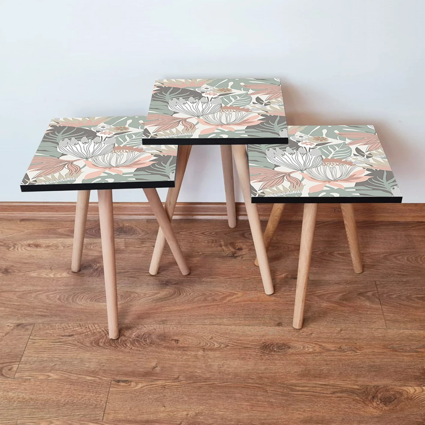 Set tavolinash ndihmëse të vendosshme, Skye Decor, 3Shp212, shumëngjyrëshe (3 copë)