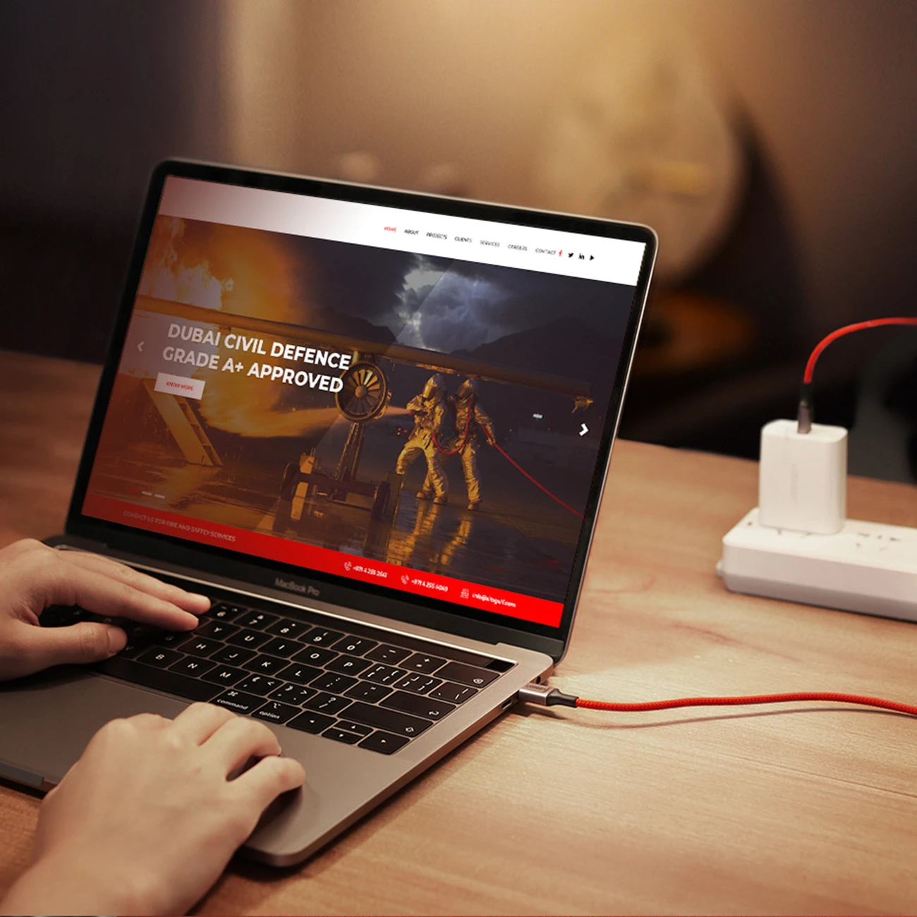 Kabllo USB-C në USB-C Ugreen US294, 1m, 3A, 480Mb/s, Kuqe