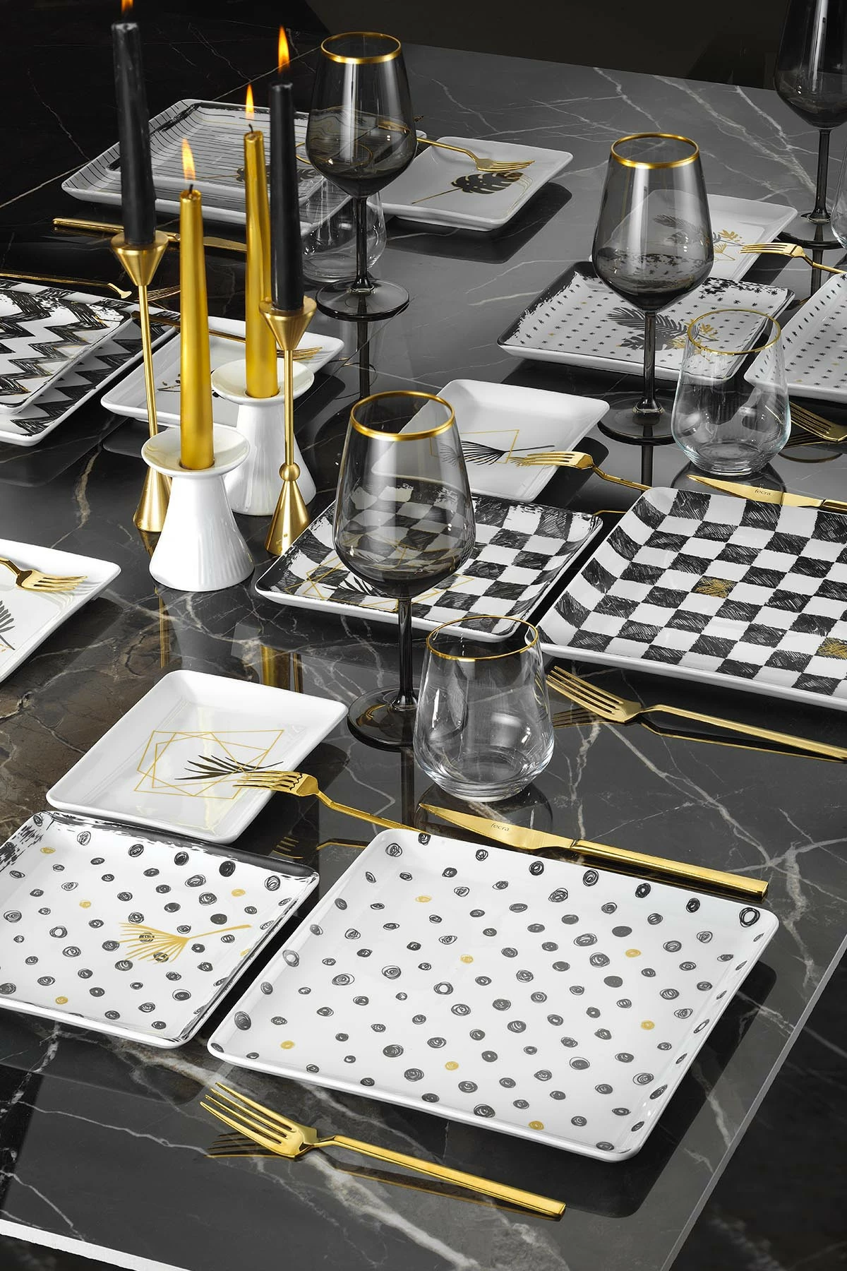 Set pjatash shërbimi, shumëngjyrëshe, 18 copë, Hermia Concept, TAN18Y643011122