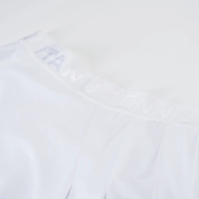 Fund sportiv për femra Fitanu