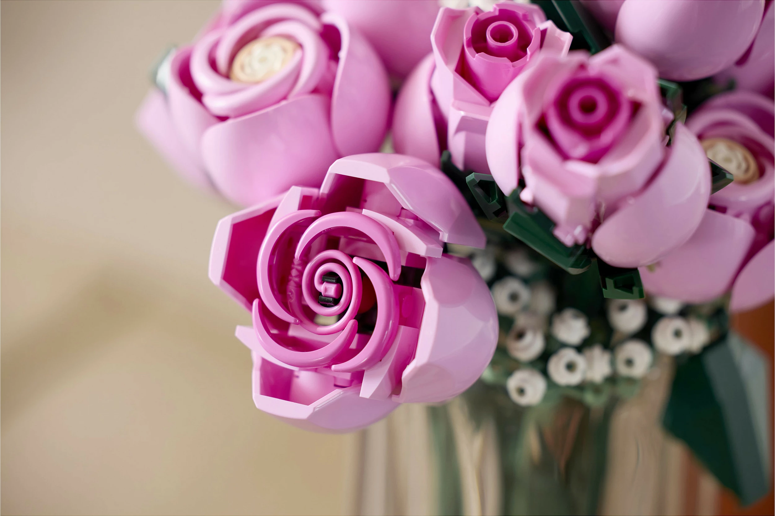 Set ndërtimi LEGO Botanicals 10374 Buqetë Trëndafilash Roze, 789 copë, 18+, multikolor
