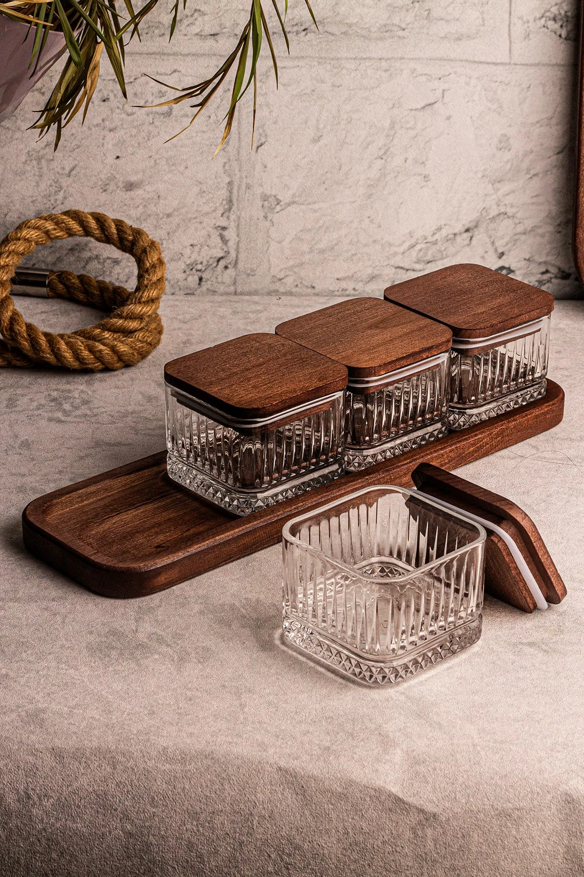 Set pjatash qelqi me kapakë druri, 9 copë, Hermia Concept, Bella Kare 5