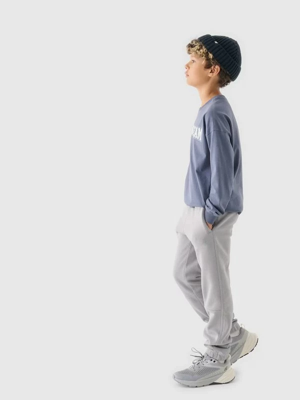 Pantallona sportive për djem 4F, gri