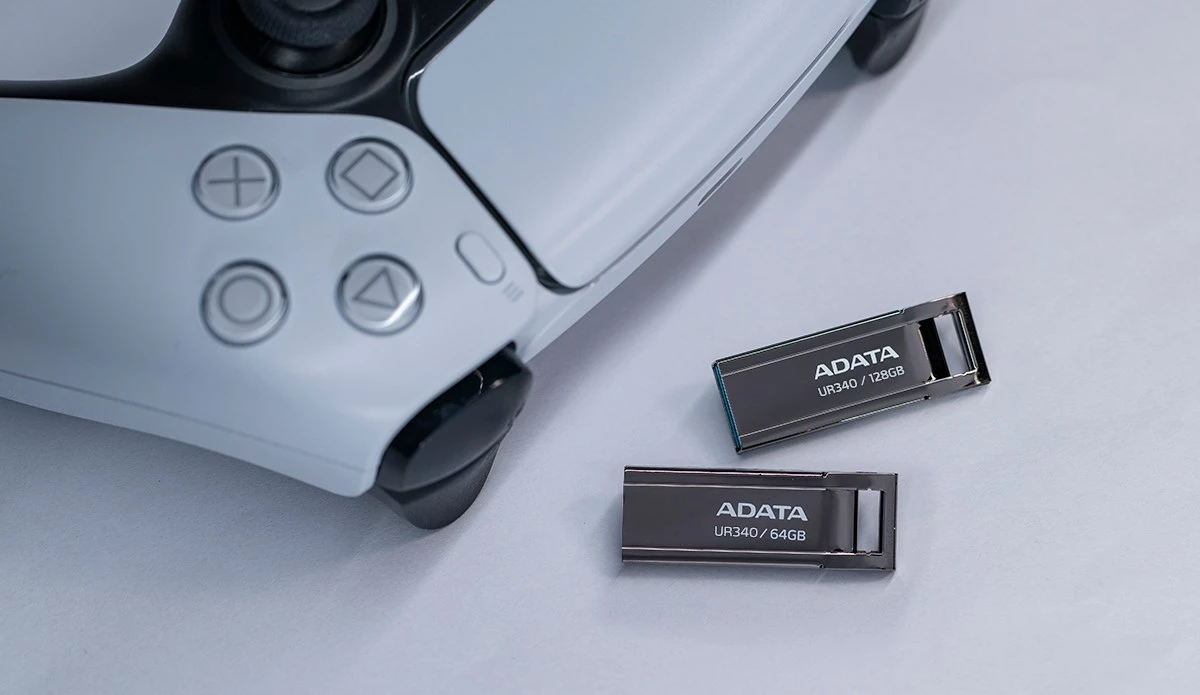 USB Adata UR340, 128 GB, 3.1 Gen 2