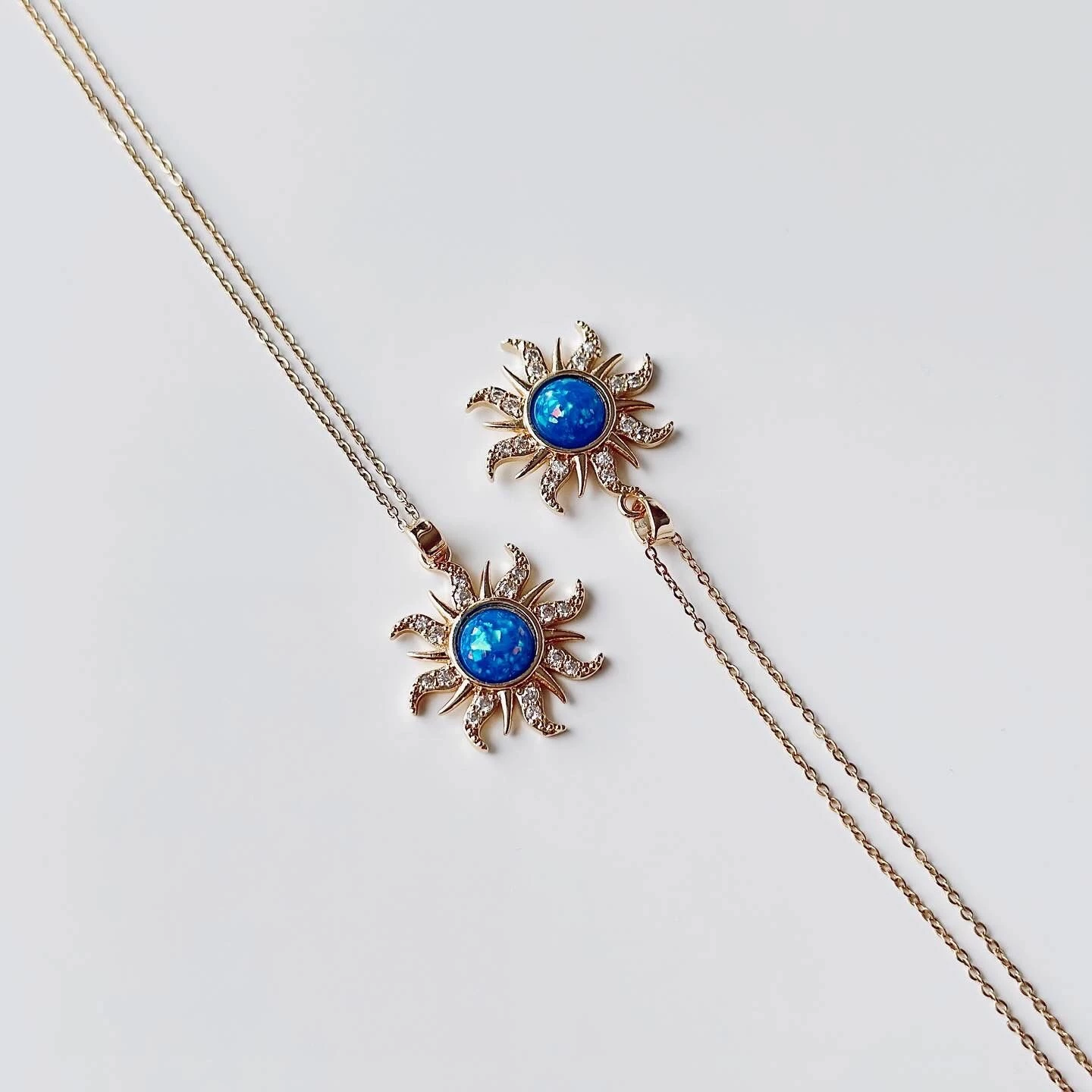 Qafore çeliku Jumeon, Emma, ngjyrë ari dhe kaltër