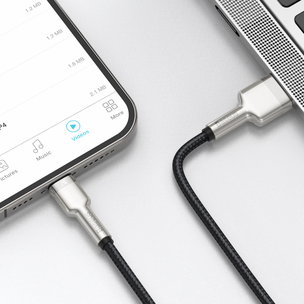 Kabllo Baseus Cafule Series Metal Data CALJK-A01, USB-A në Lightning, 1m, 2.4A, e zezë