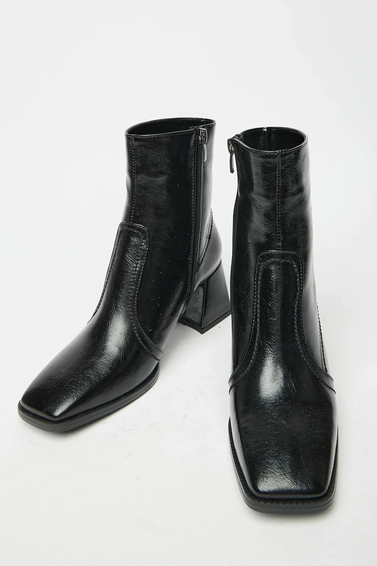Çizme për gra, ngjyrë e zezë, Jumeon, MK1345025KR20-006