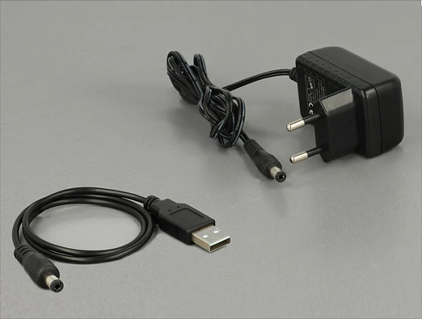 Splitter HDMI DeLOCK 18684, 1x HDMI në 4x HDMI, 4K, metal, i zi