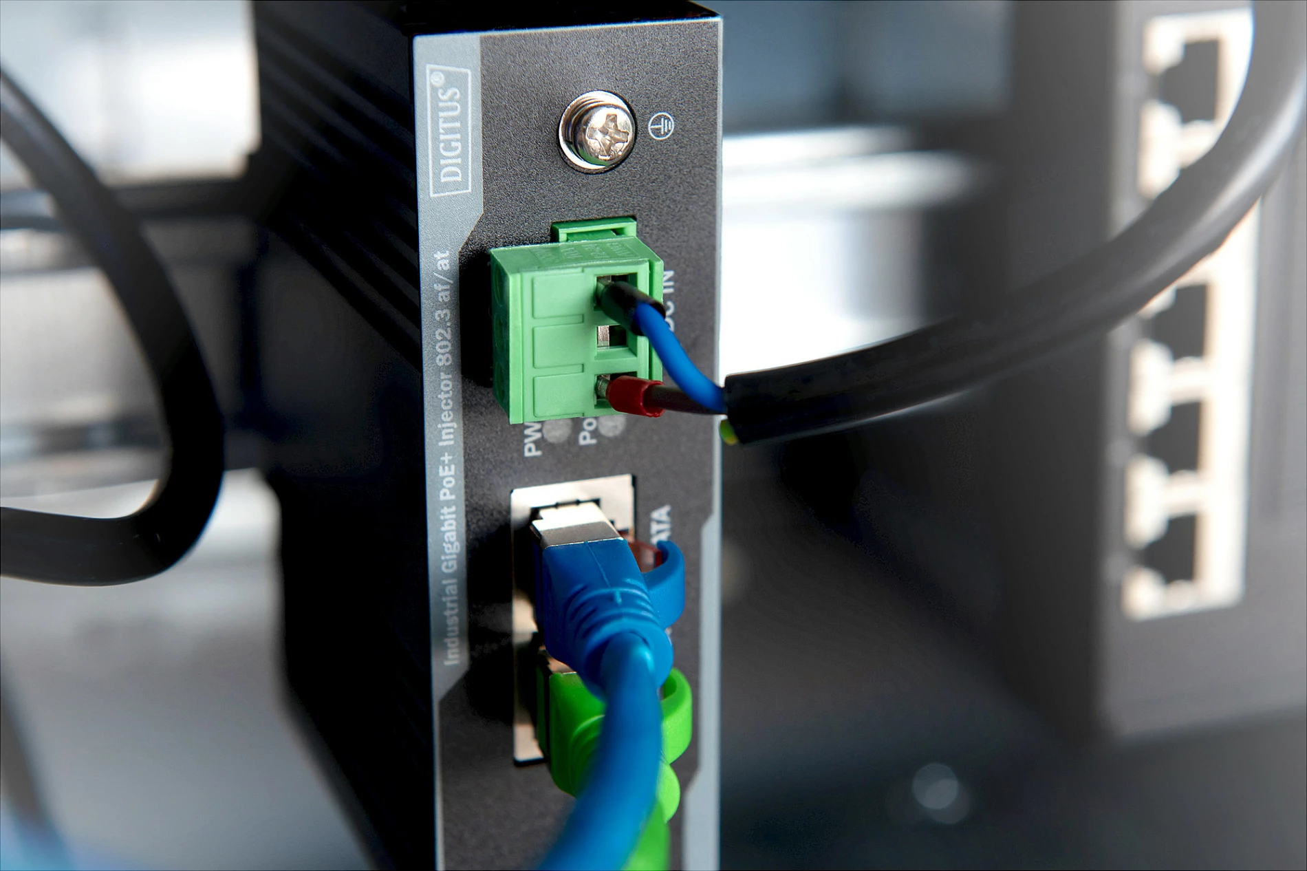 Injektor PoE+ Digitus Industrial Gigabit, 802.3af/at, 60W, 10/100/1000, i zi