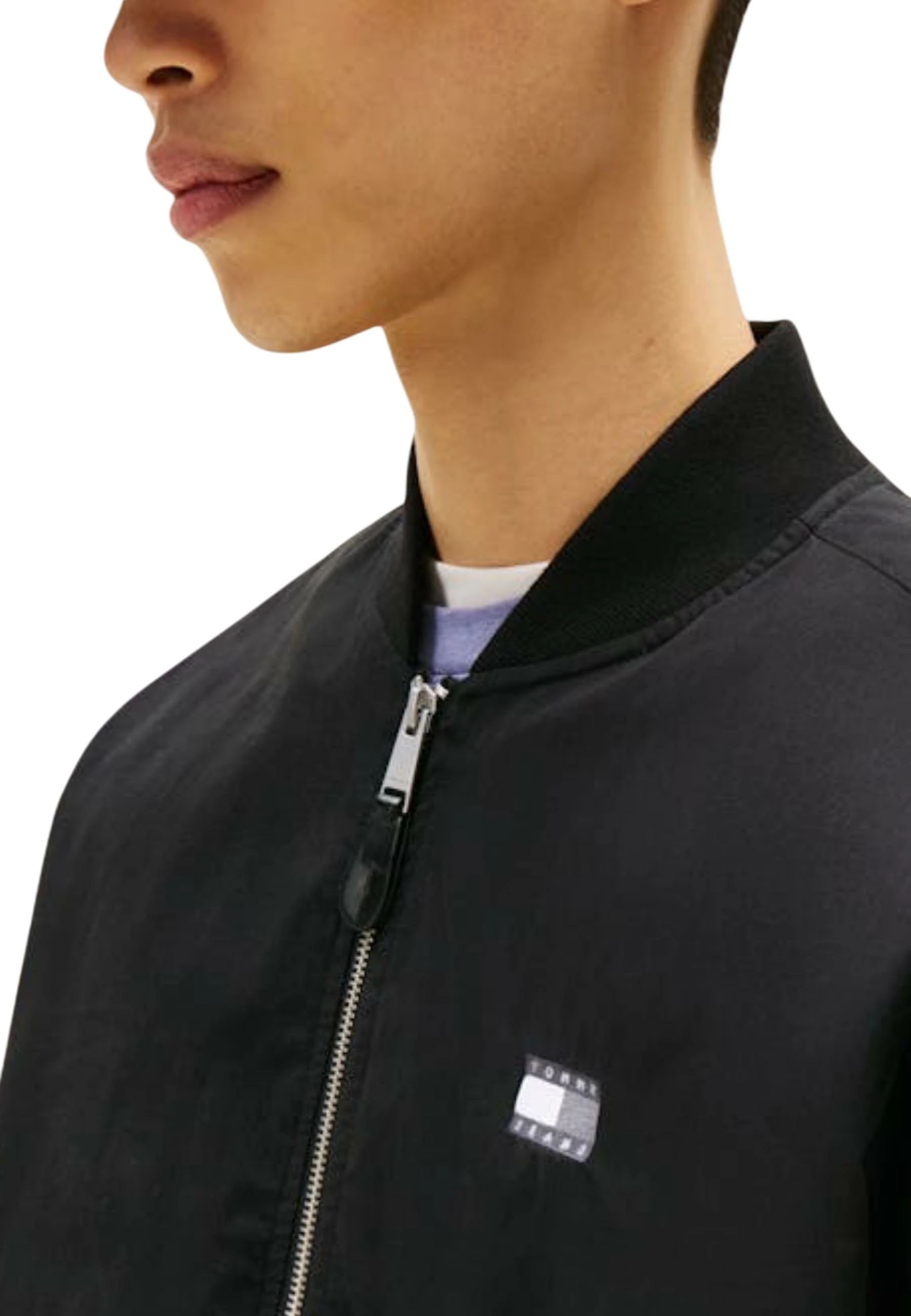 Jakne bomber Tommy Hilfiger Jeans DM0DM21674 për meshkuj, e zezë [Madhësia: XXL]