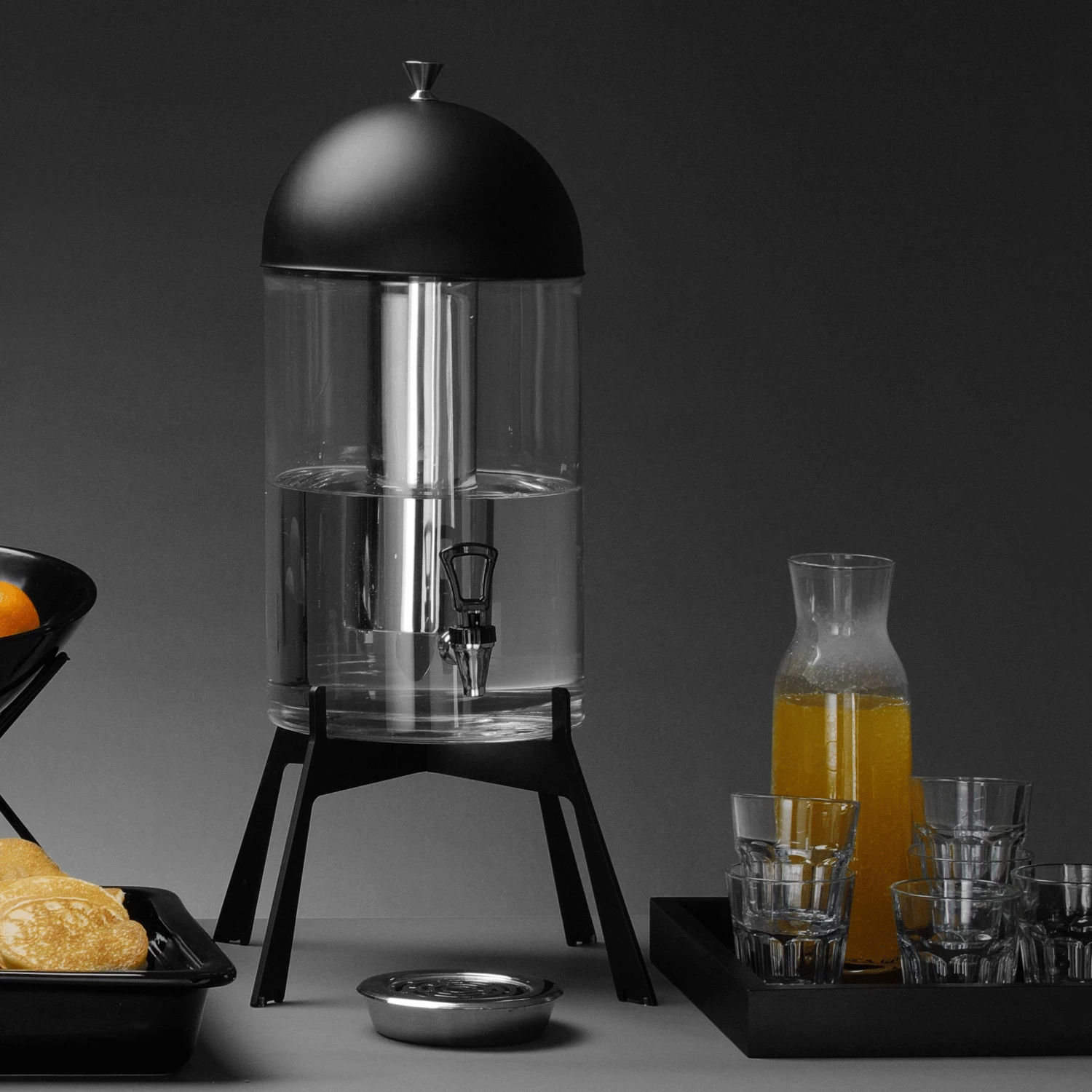 Dispenser pijesh, Fine Dine, Skiatos, 7 L, inox, 345 x 345 x 570 mm, e zezë