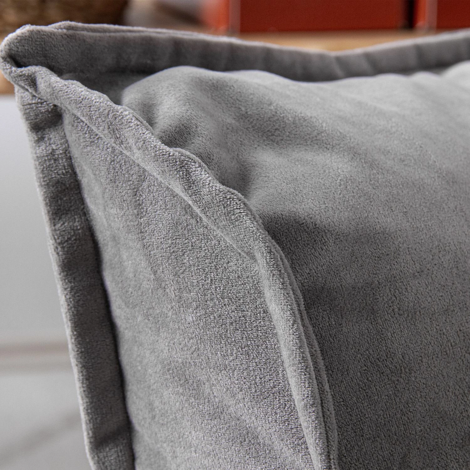 Karrige një vend me pouffe, ngjyrë gri e çelët, Atelier del Sofa, Notre Set