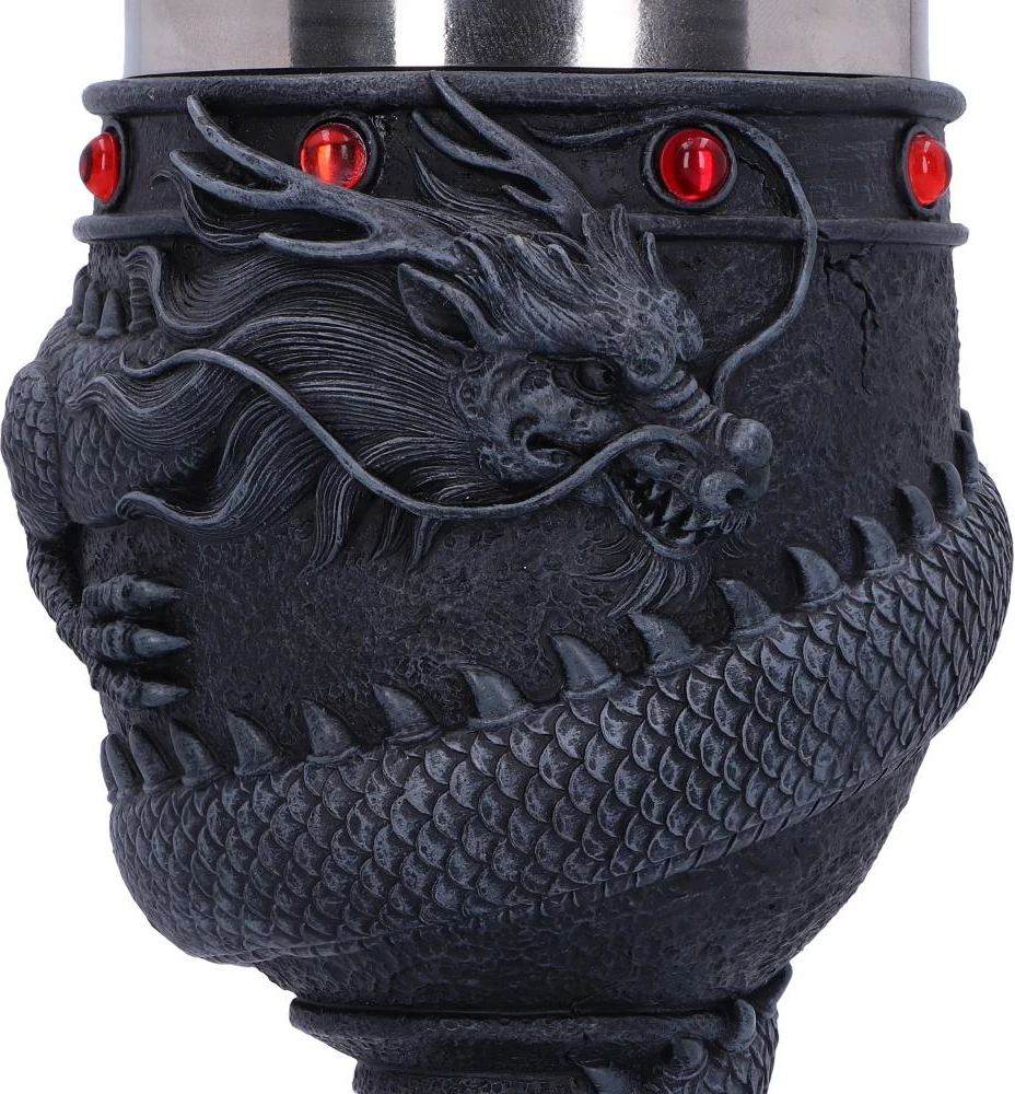 Kalic dekorativ Nemesis Now Dragon Coil 20 cm, resin me insert inox, i zi me detaje të kuqe