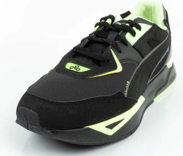 Atlete për meshkuj Puma, të zeza dhe të gjelbra