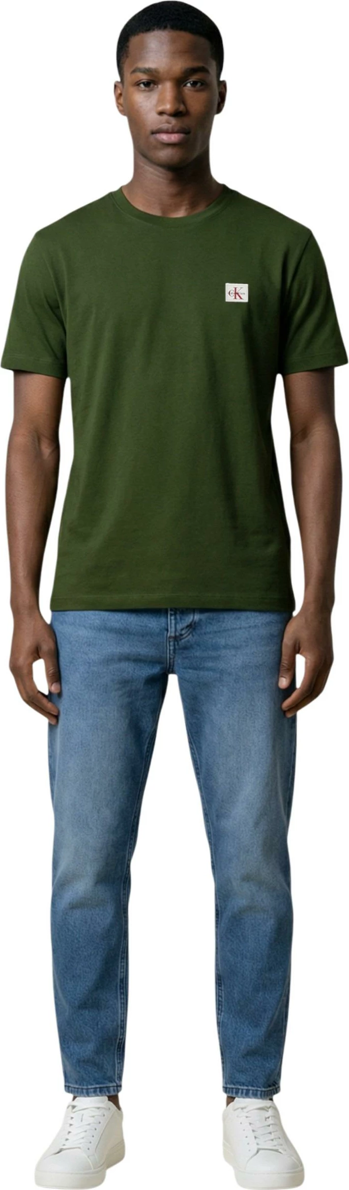 Maicë për meshkuj Calvin Klein Jeans SS Badge 30S Jersey LV04RC272G, ulliri e gjelbër [Madhësia: S]