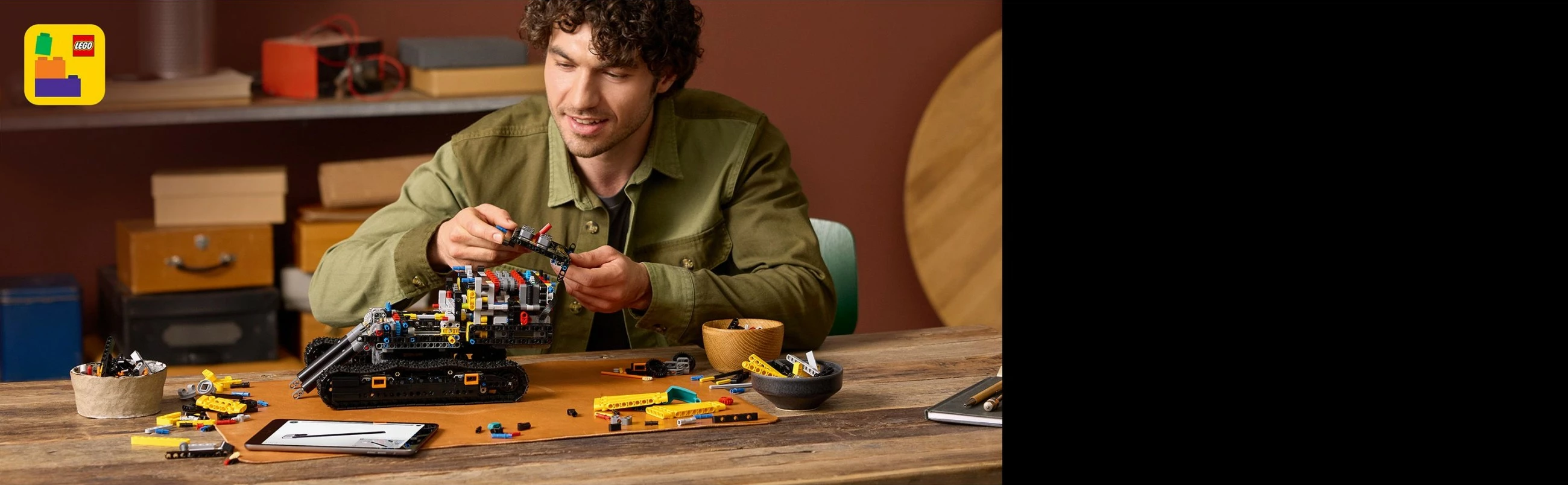 Set ndërtimi LEGO Technic Volvo EC500 Hybrid Bagger 42215, 2359 pjesë, shumëngjyrësh