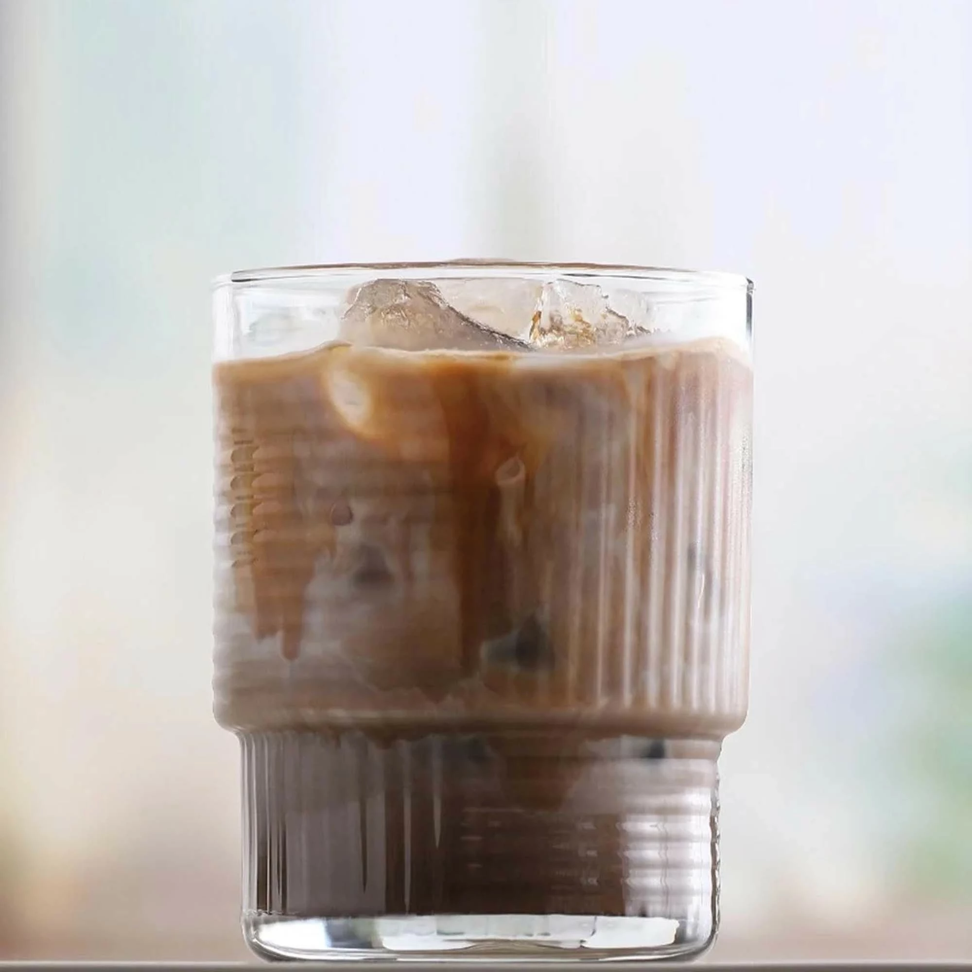 Gotë për pije freskuese LAV Istanbul 325 ml transparente, set 12 copë