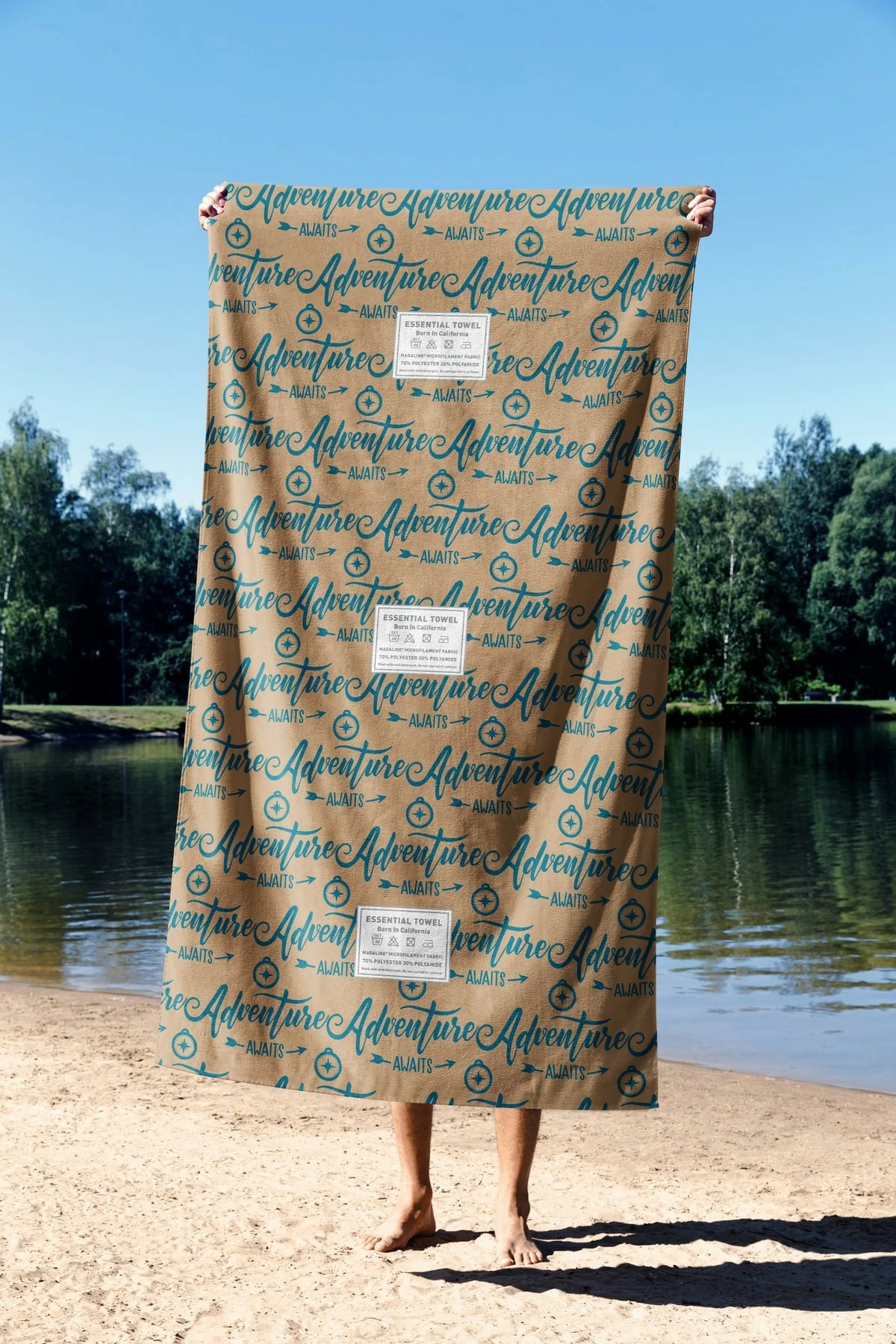 Peshqir plazhi Mijolnir, Adventures Awaits, shumëngjyrësh, 90x150cm