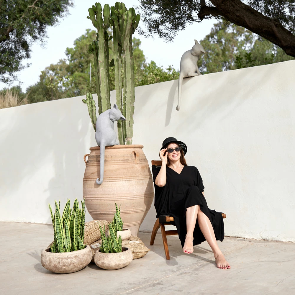 Karrige Cavo, e zezë, dru akacie, litar natyral, 57x86.5x89