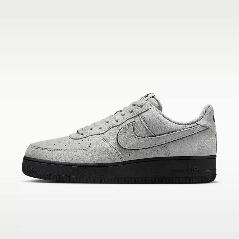 Atlete meshkuj Nike Air Force 1 '07 LV8 HQ1966-001 [Madhësia: 42]