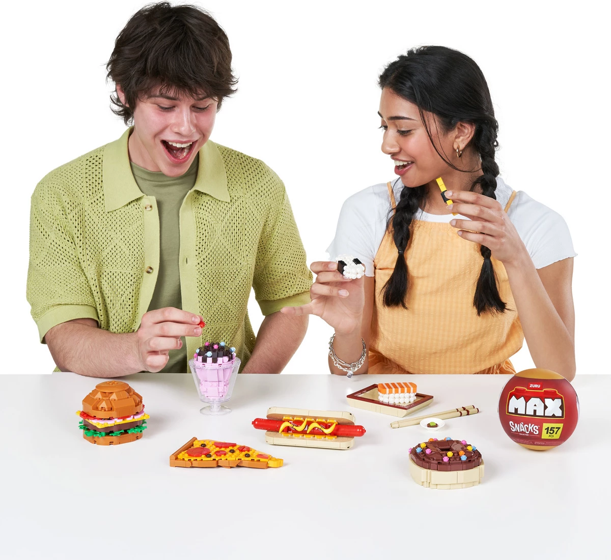 MAX Snacks Collection – Kapsulë Misteri Ndërtimi nga ZURU (Stilet Ndryshojnë)