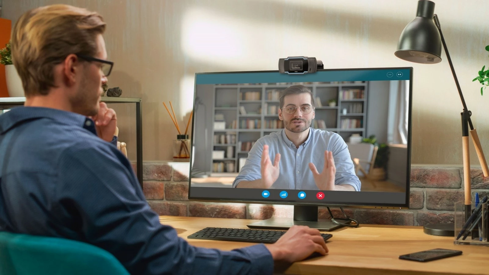 Webkamerë Yenkee YWC 300 Full HD 1080p, USB Plug&Play, mikrofon i integrum, kabllo 1.4 m, e zezë