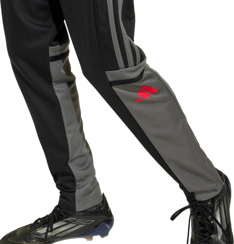 Pantallona për fëmijë adidas, të zeza [Madhësia: 140 cm]