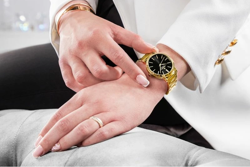 Orë dore femrash Giewont GW2360-B3, e zezë dhe e artë, set