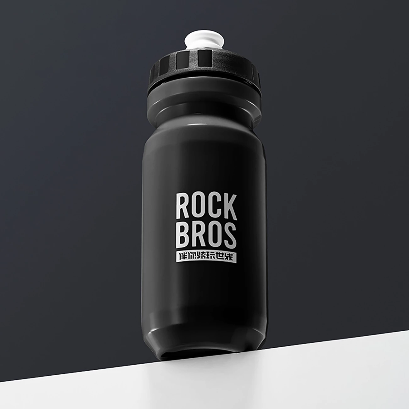 Shishe uji për biçikletë Rockbros 35210066001 600 ml, e zezë
