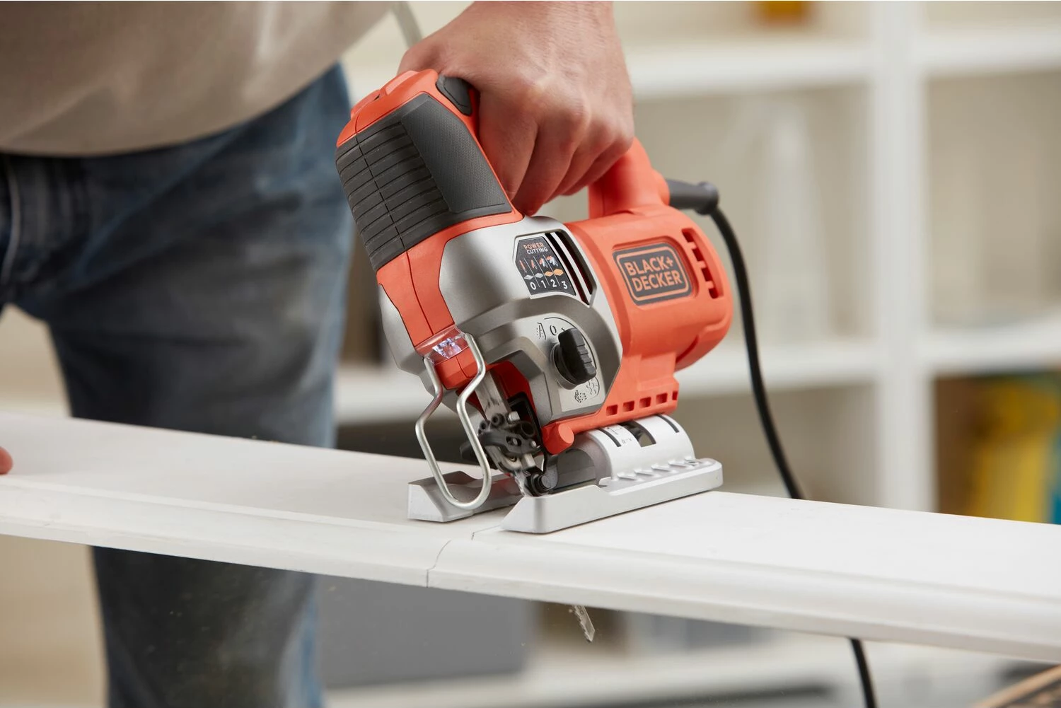 Sharrë elektrike jigsaw Black&Decker BES610K 650 W, e zezë/portokalli, me kuti