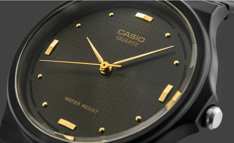 Orë dore për femra Casio, e zezë