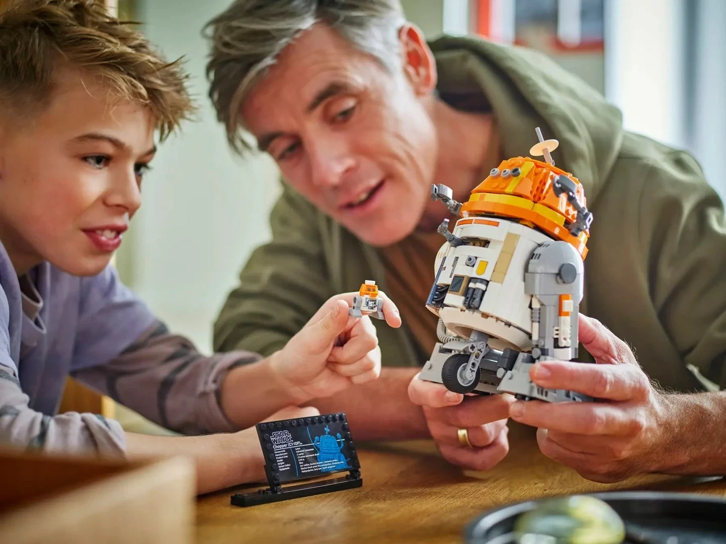 Set LEGO Star Wars Chopper (C1-10P) 75416, 1039 pjesë, me minifigurë