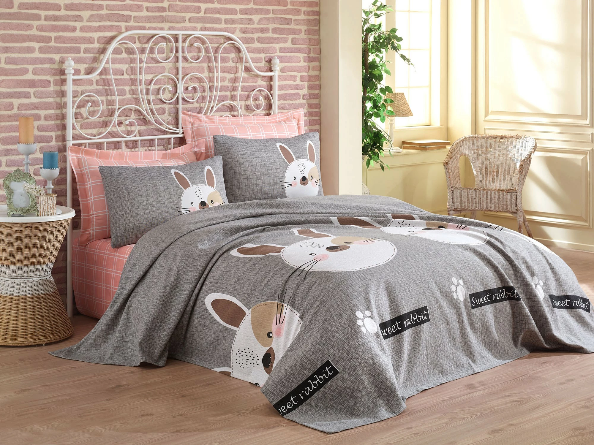 Set piké dopio Tavşancık, ngjyrë gri, kafe, bezhë, e zezë, rozë