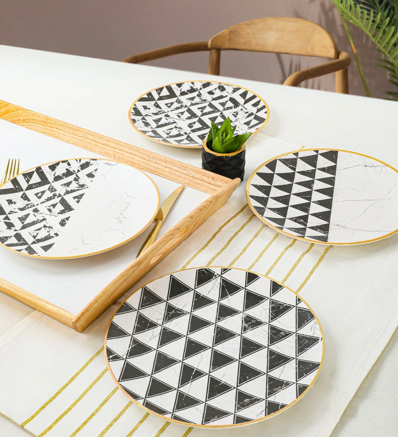 Set pjatash shërbimi (4 copë), Hermia, ST040004F022AMD9300MAS3T00