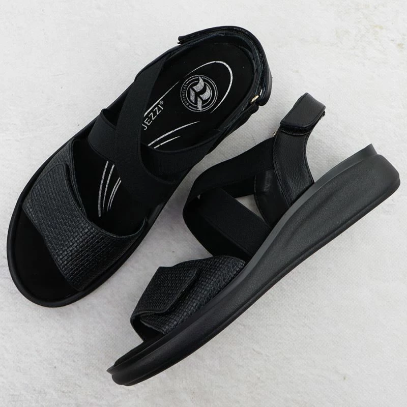 Sandale për femra Jezzi, të zeza