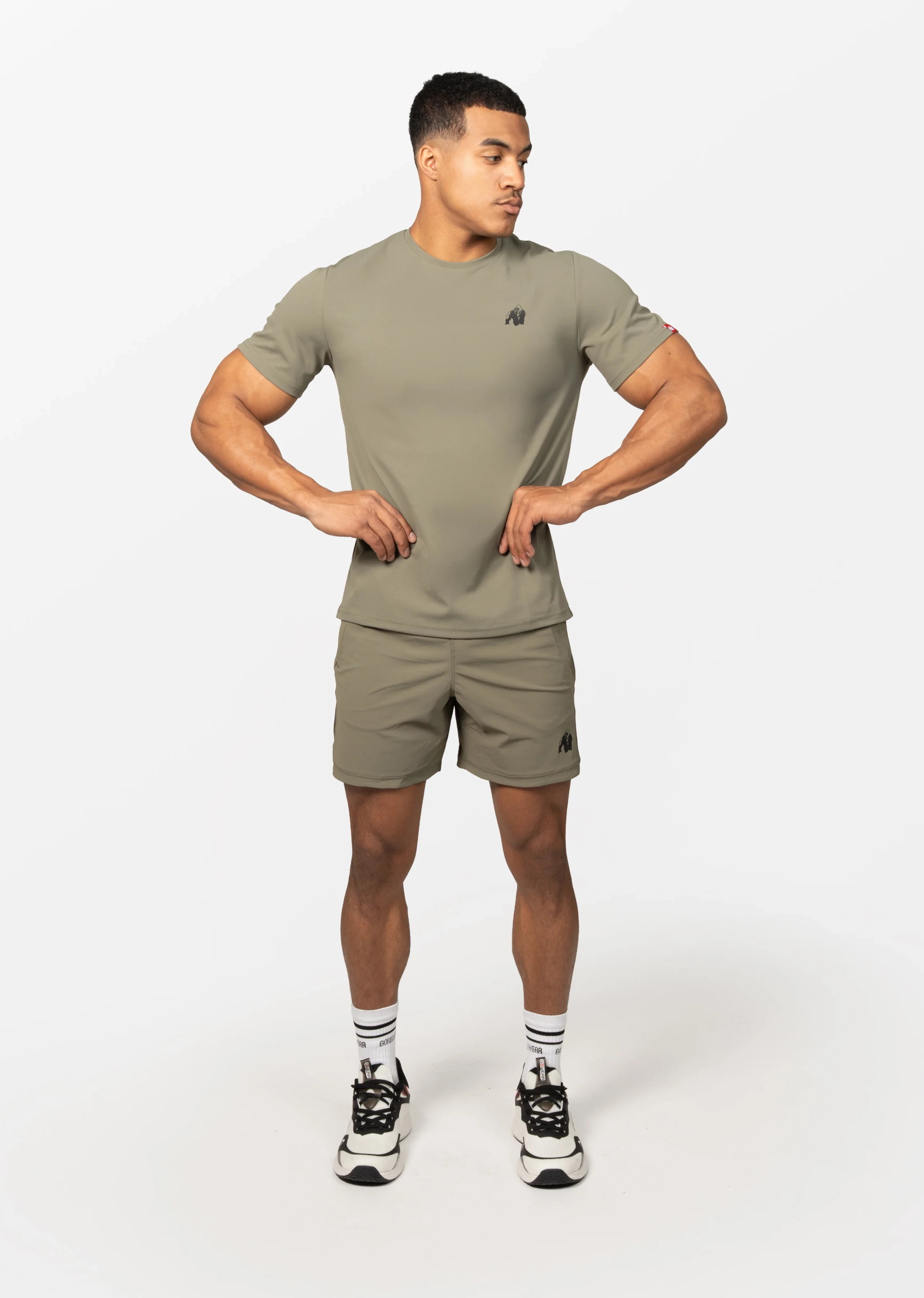 Colton T-Shirt - Army Green [Madhësia: L]