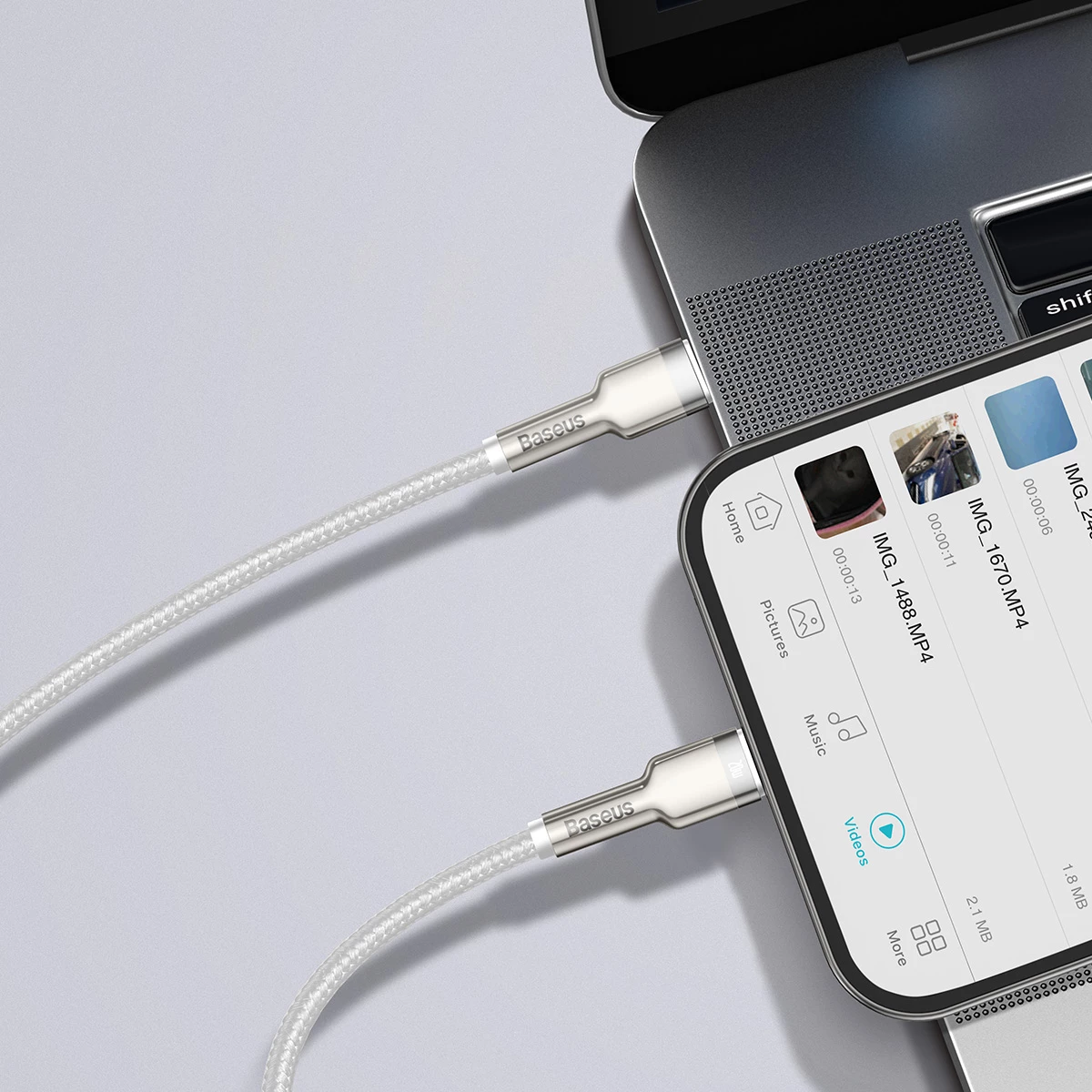 Kabllo Baseus Cafule Series Metal Data CATLJK-B02, USB-C në Lightning, 2m, 20W, Bardhë