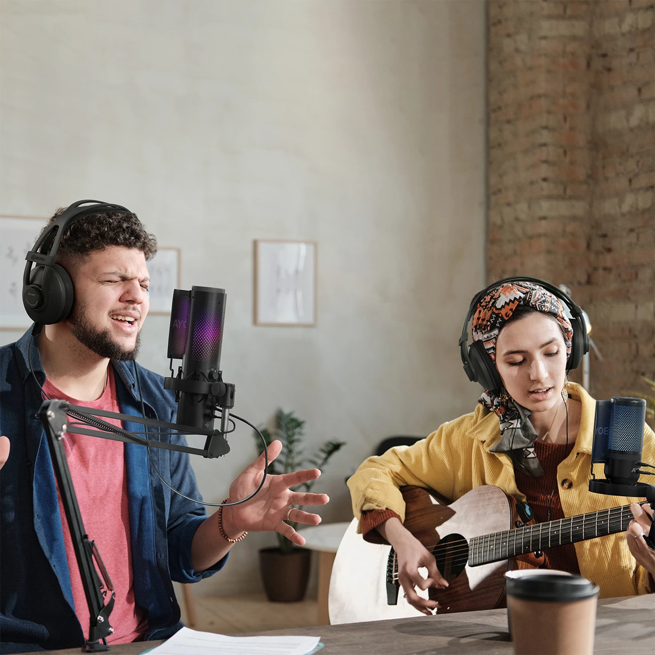 Mikrofon BOYA K3 me kabllo USB-C, 48 kHz/16-bit, superkardioid, RGB, me stativ tavoline & pop filter, i zi