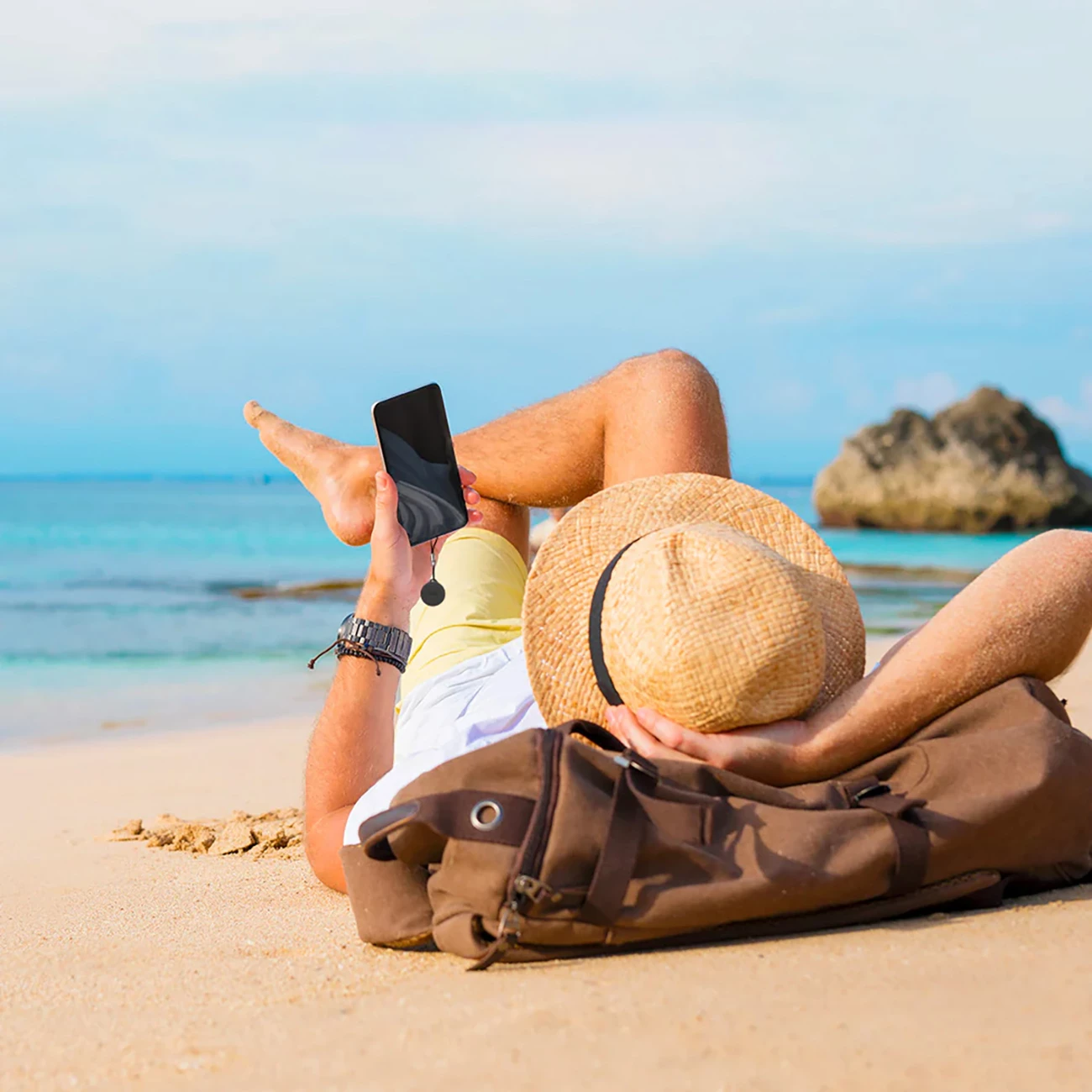 Tracker SBS Track My Circle, i papërshkueshëm nga uji IP65, kompatibil me Apple Find My, i zi