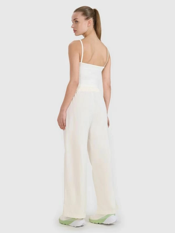 Pantallona të gjëra për femra 4F